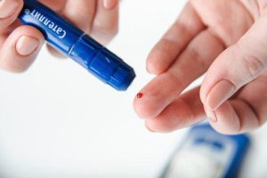 diabete-blood-check